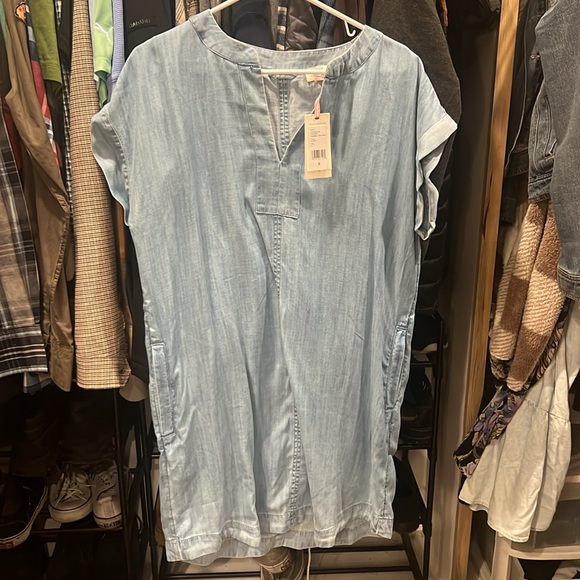 Vineyard vines chambray dress !!!sale!!! - Picture 7 of 7